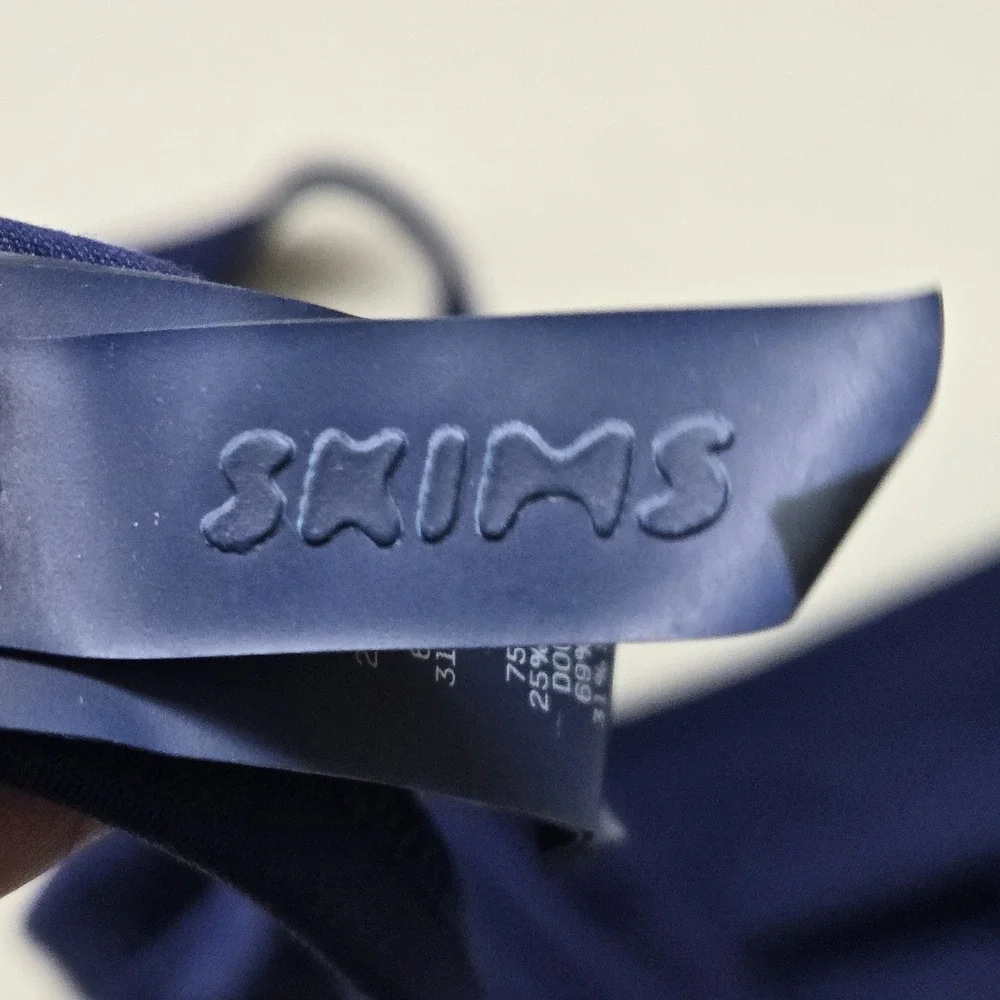 SKIMS‎ Women Swimwear Large Blue Top Unlined Wireless Strap Adjustable